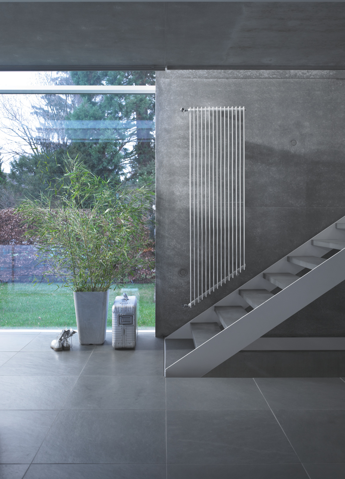Zehnder_RAD_Excelsior-HY_corridor Rendering Zehnder Excelsior Decorative radiator
