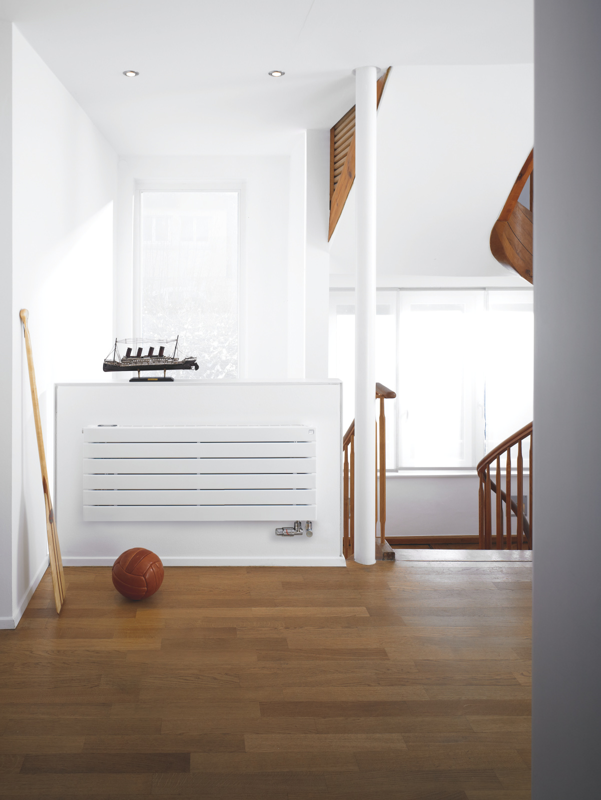 Rendering Zehnder Nova Neo Decorative radiator 