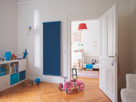 Rendering Zehnder Charleston Decorative radiator Angled view